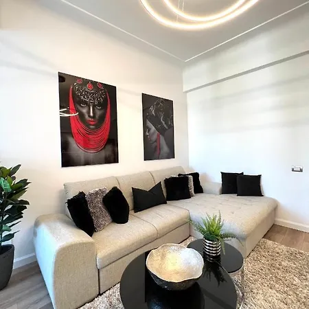 Sky View - Luxury Apartament - Sanador Victoriei Bucharest Exterior photo