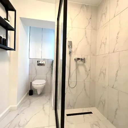 Sky View - Luxury Apartament - Sanador Victoriei Bucharest Exterior photo