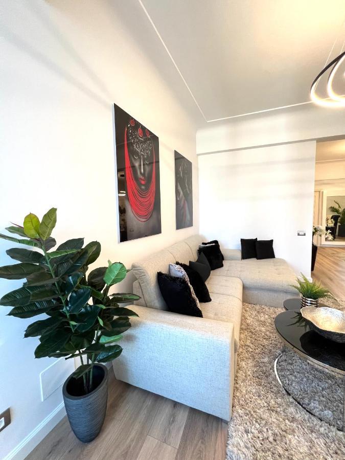 Sky View - Luxury - Sanador Victoriei 公寓 *